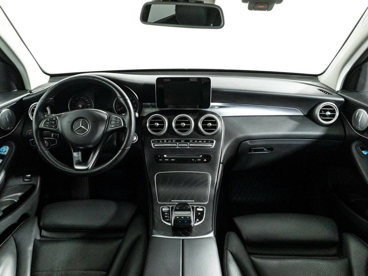 Mercedes-Benz GLC с пробегом — 2018 год. Фото: #12