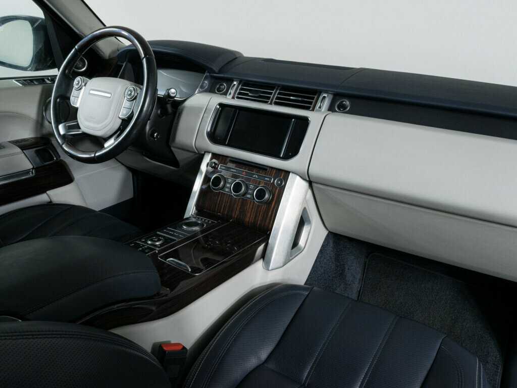 Land Rover Range Rover с пробегом — 2015 год. Фото: #10