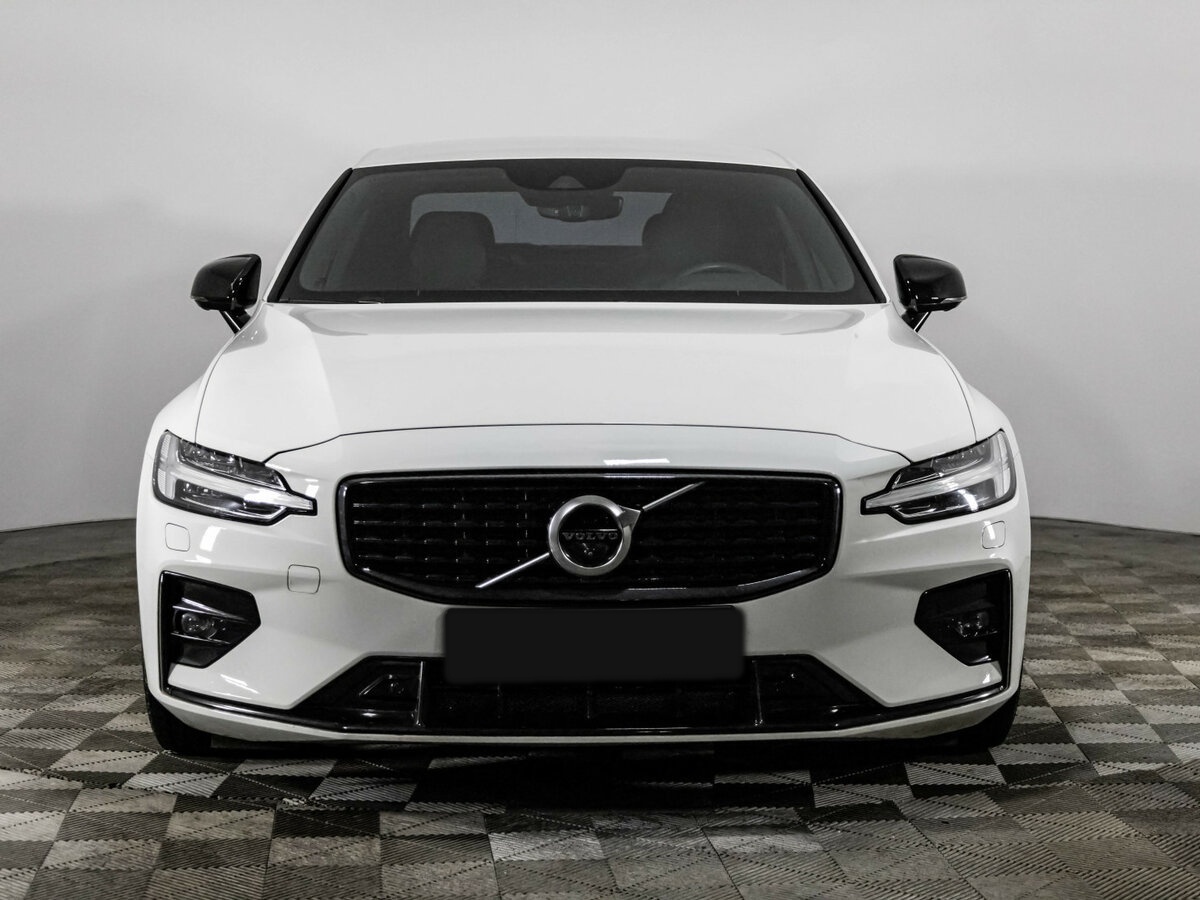 Volvo S60 с пробегом — 2020 год. Фото: #1