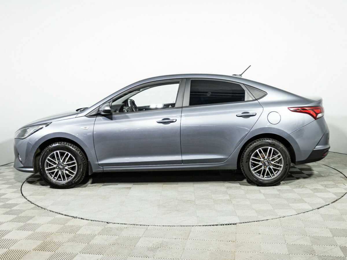 Hyundai Solaris с пробегом — 2020 год. Фото: #7