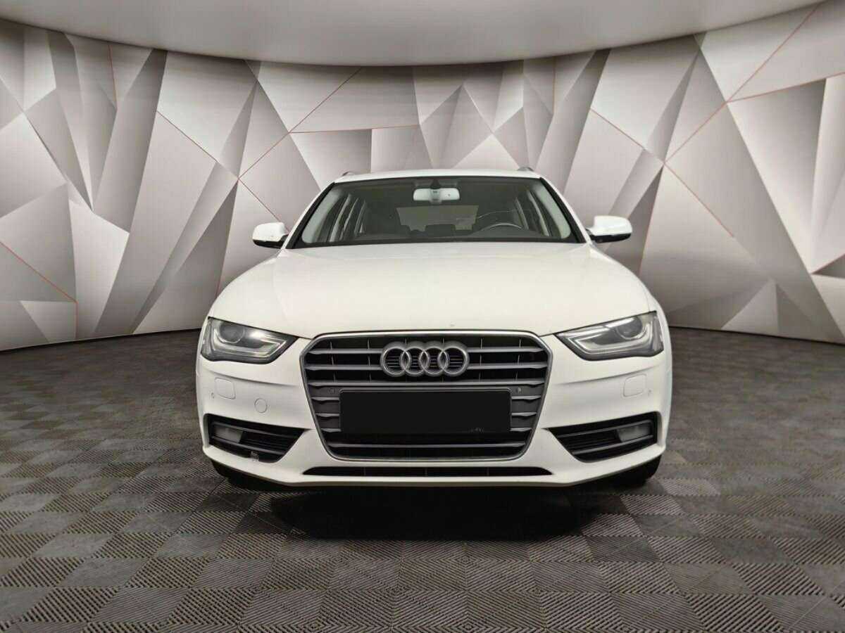 Audi A4 с пробегом — 2012 год. Фото: #6