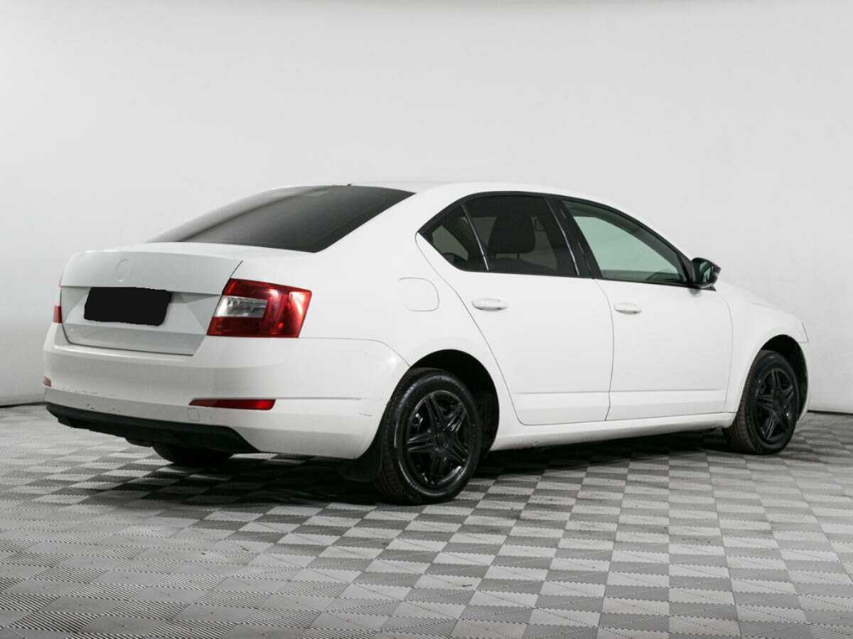Skoda Octavia с пробегом — 2014 год. Фото: #3
