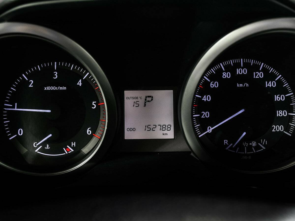 Toyota Land Cruiser Prado с пробегом — 2014 год. Фото: #9
