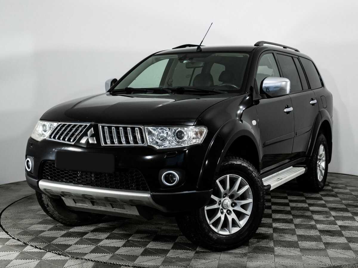 Mitsubishi Pajero Sport с пробегом — 2010 год. Фото: #0