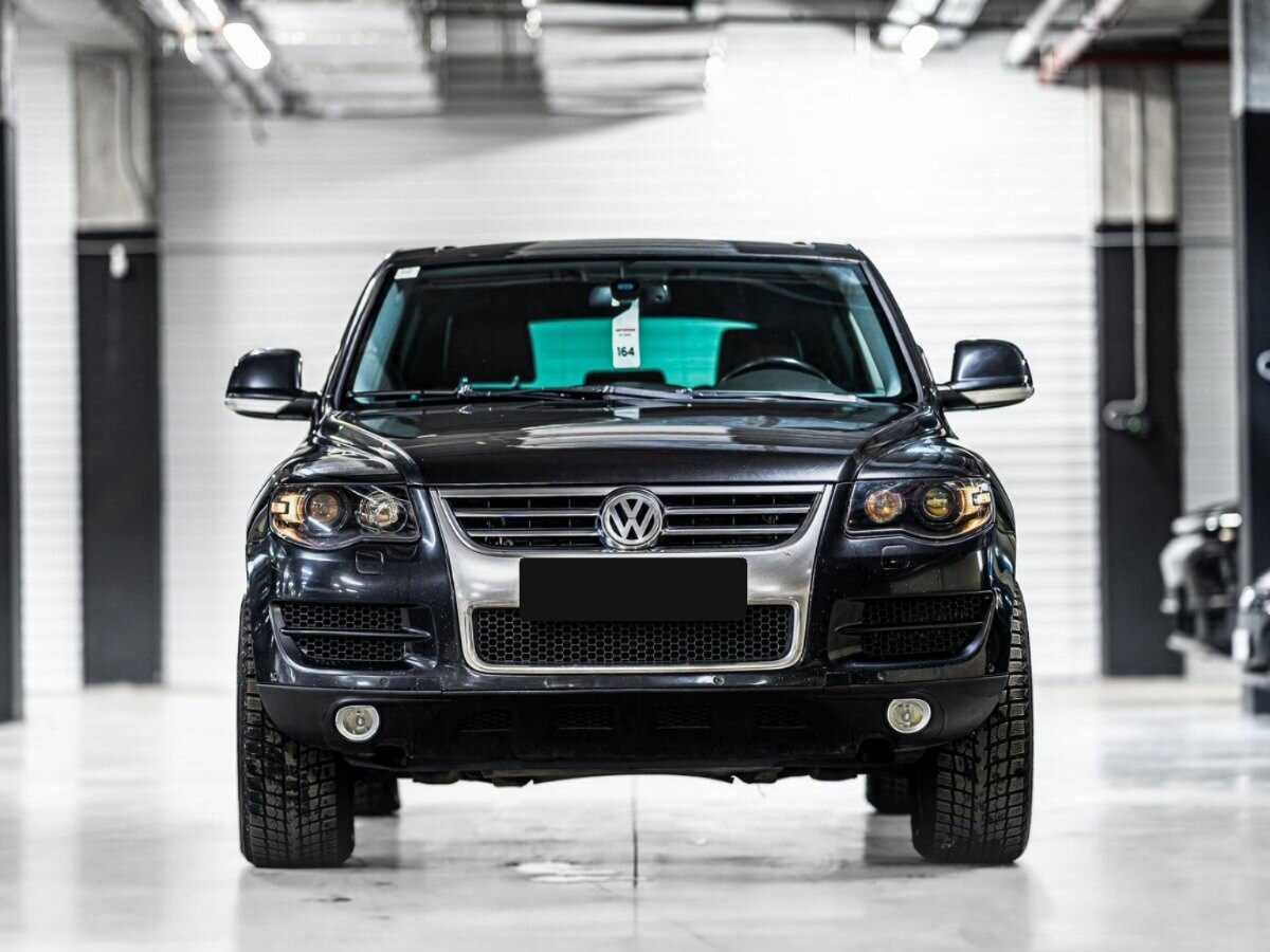 Volkswagen Touareg с пробегом — 2008 год. Фото: #2