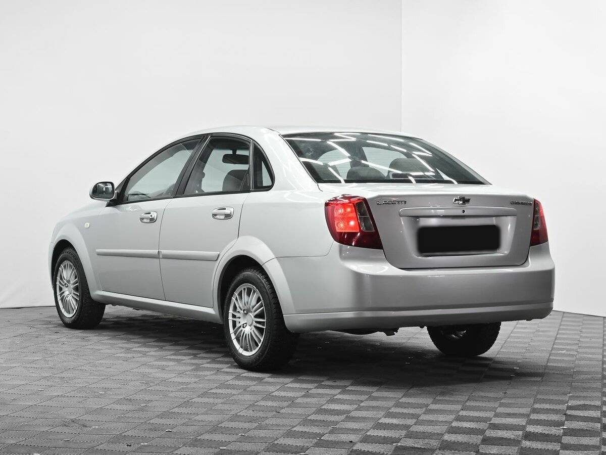 Chevrolet Lacetti с пробегом — 2008 год. Фото: #2