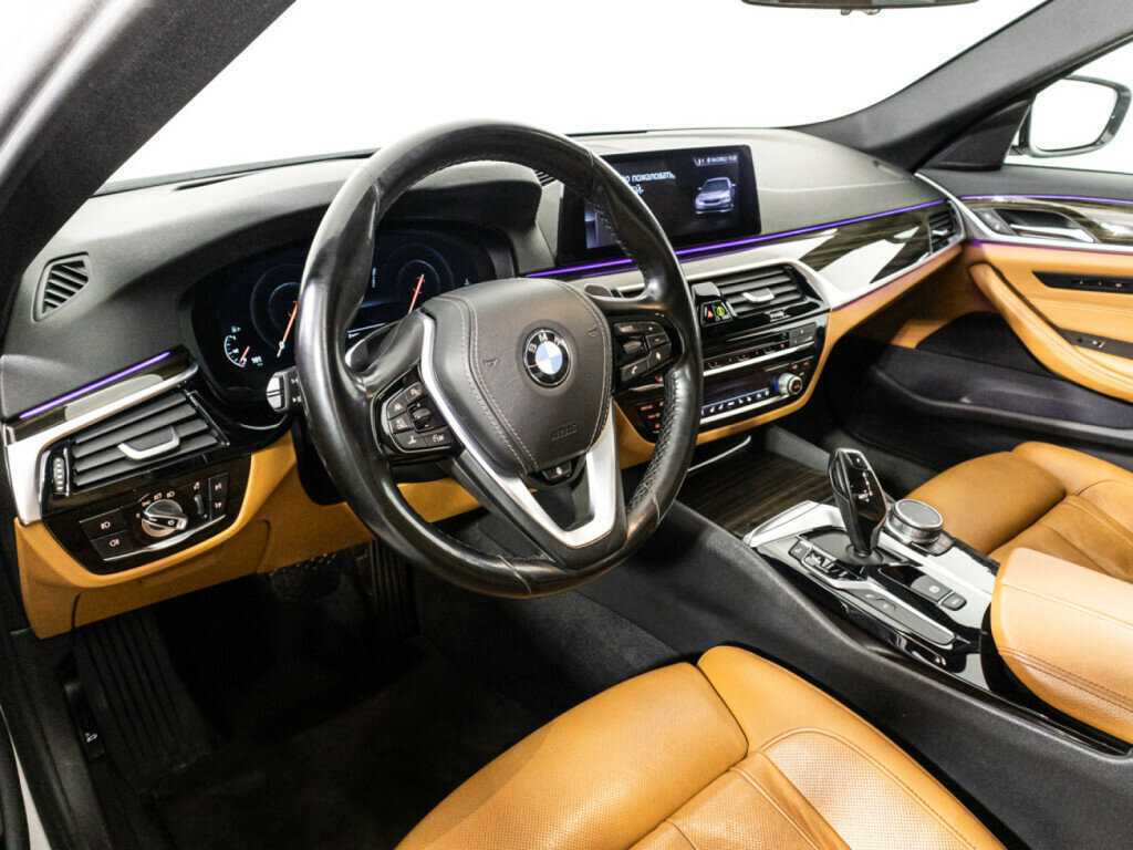 BMW 5 серии с пробегом — 2019 год. Фото: #10