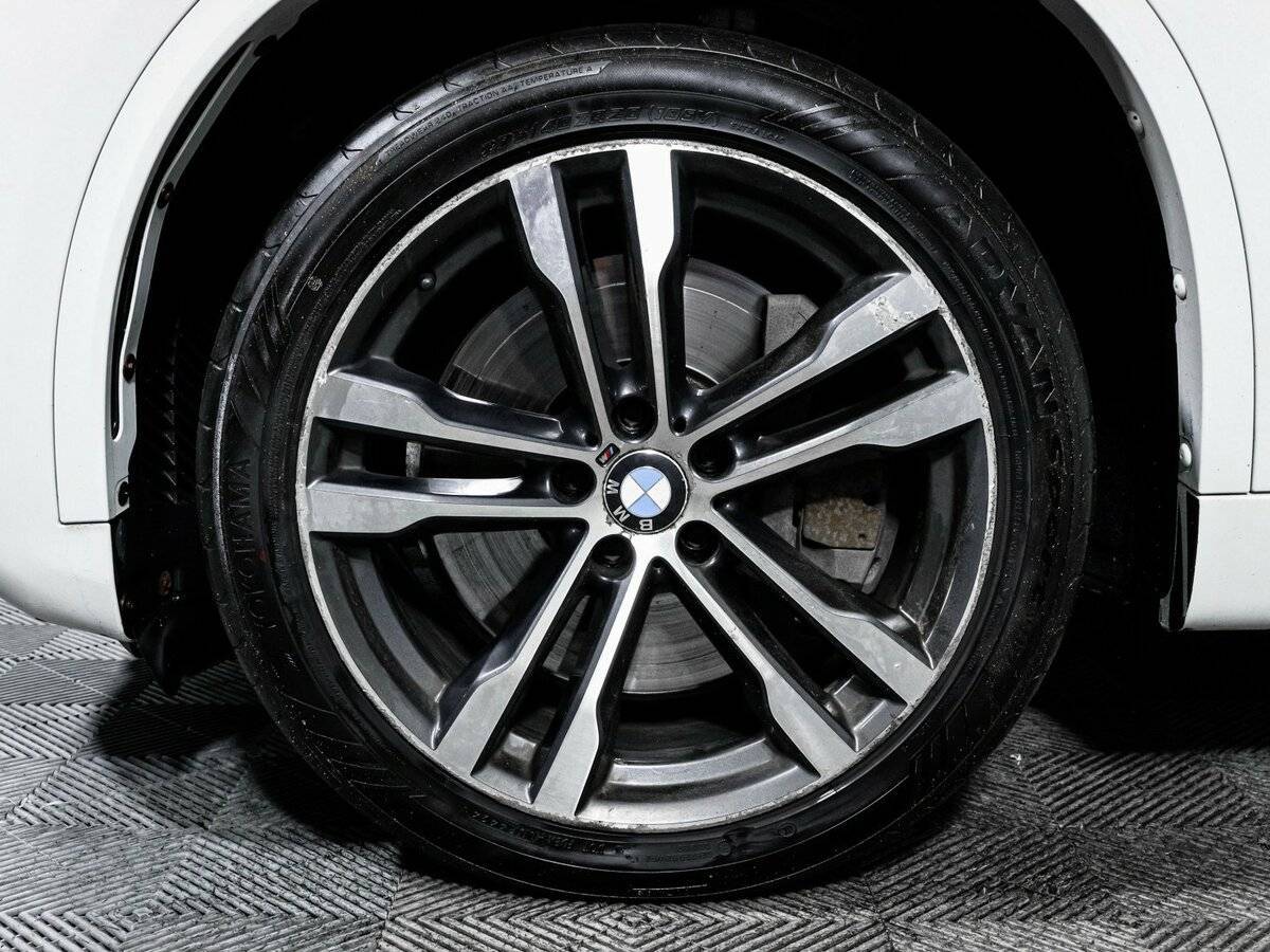 BMW X5 с пробегом — 2013 год. Фото: #12