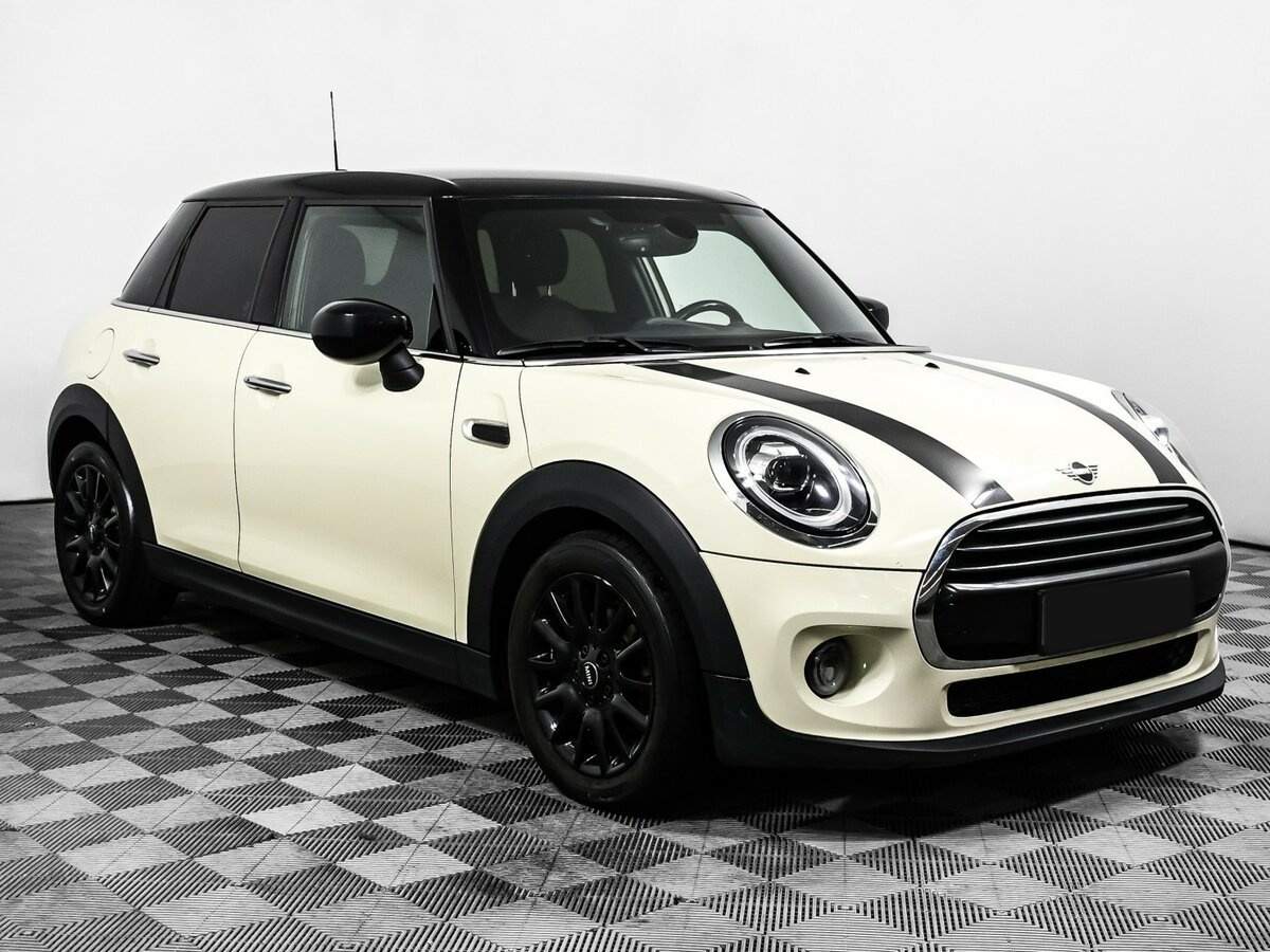 Mini Hatch с пробегом — 2020 год. Фото: #2