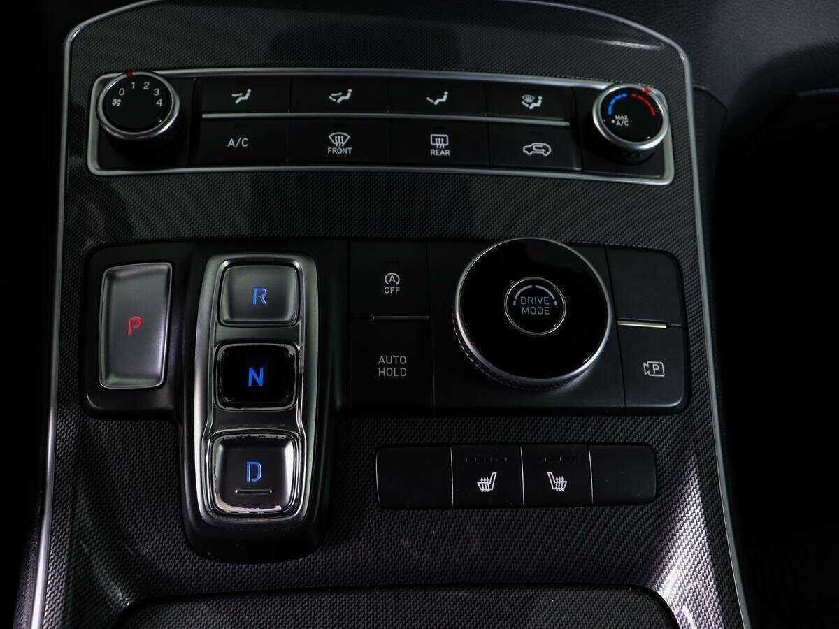 Hyundai Santa Fe с пробегом — 2021 год. Фото: #21