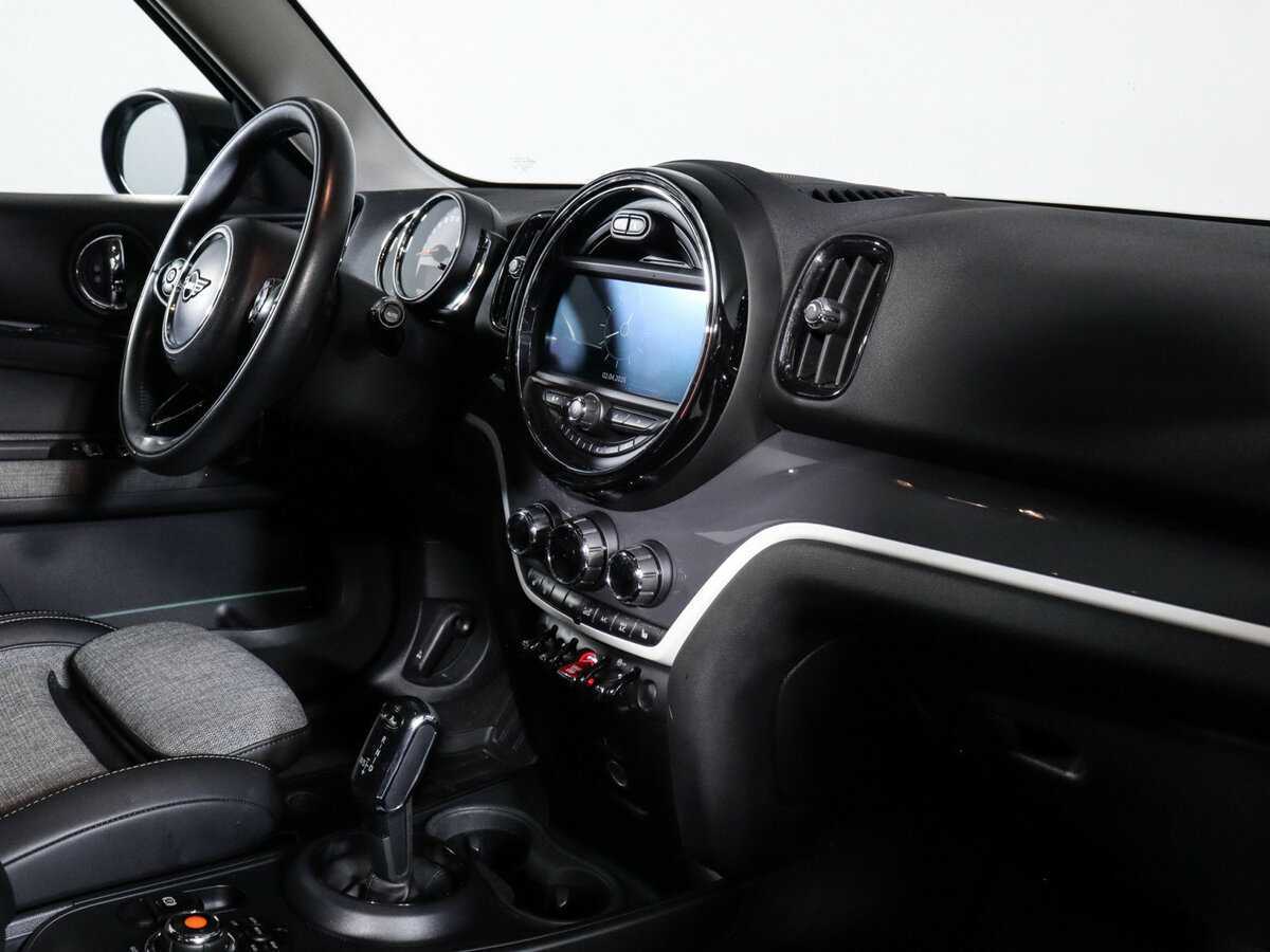 Mini Countryman с пробегом — 2019 год. Фото: #8