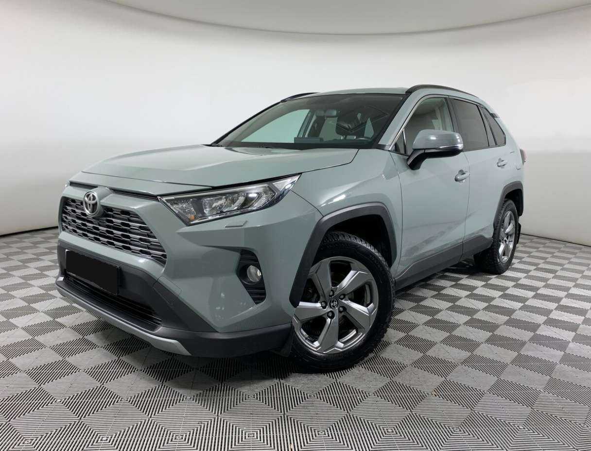 Toyota RAV4 с пробегом — 2020 год. Фото: #0