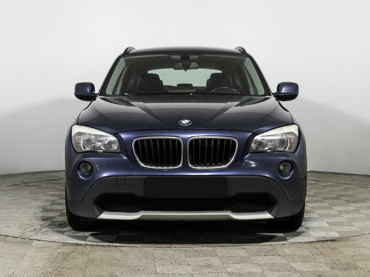 BMW X1 с пробегом — 2010 год. Фото: #1