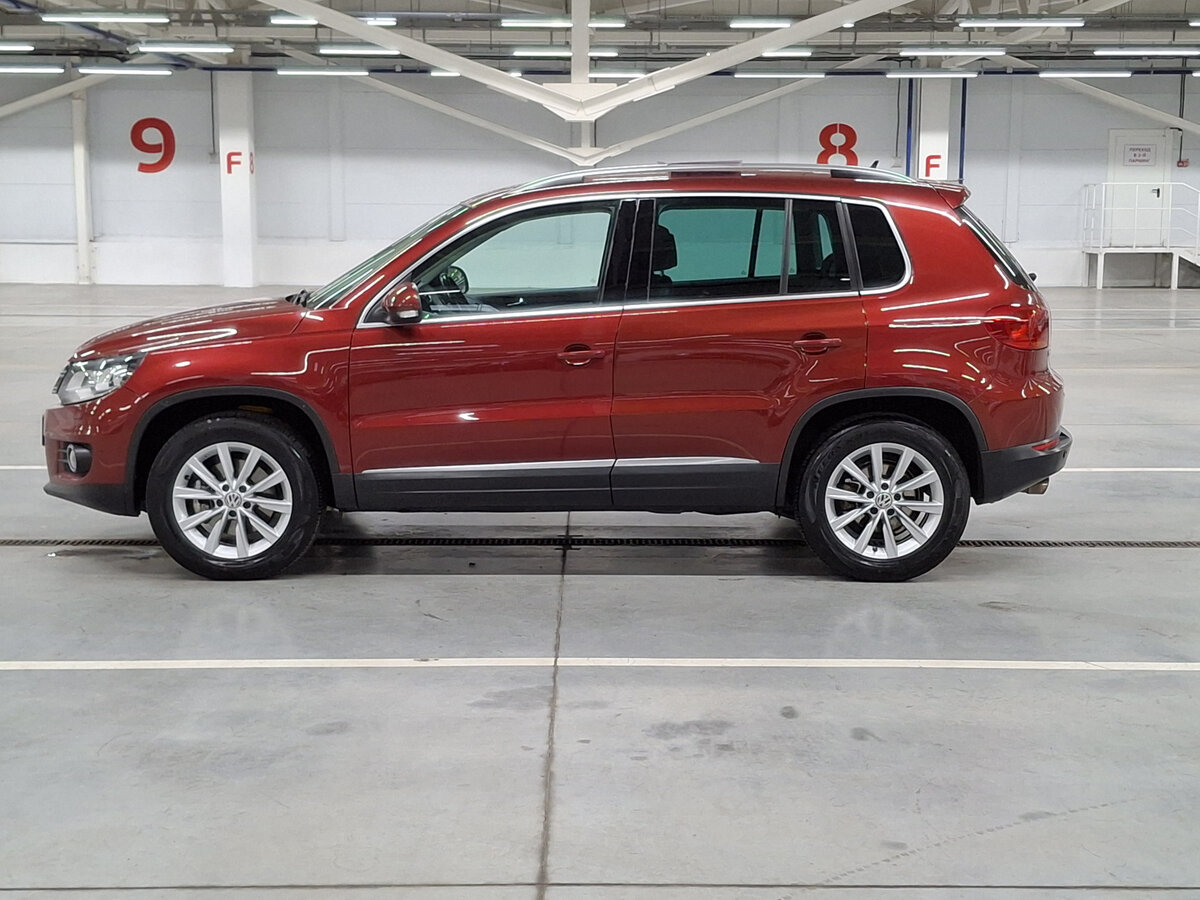 Volkswagen Tiguan с пробегом — 2011 год. Фото: #7