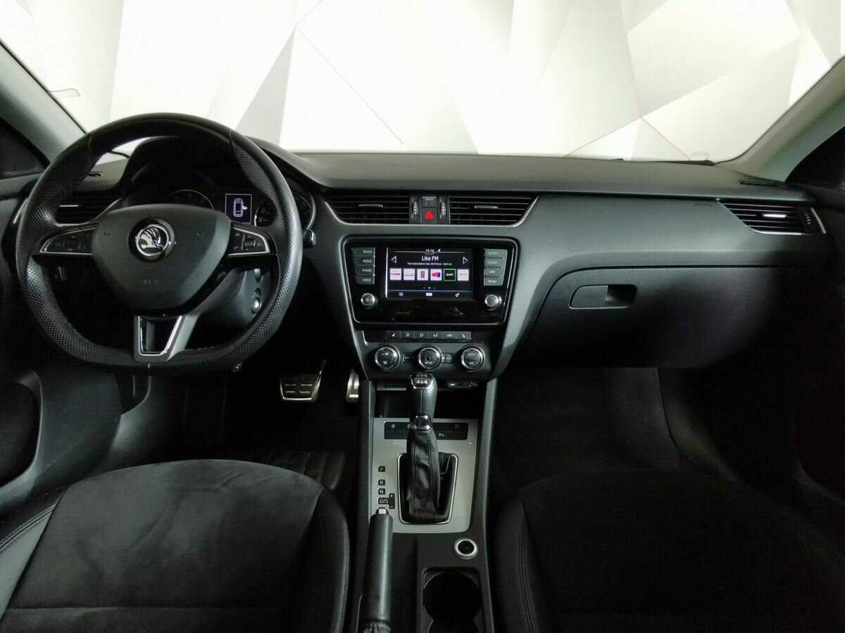 Skoda Octavia с пробегом — 2014 год. Фото: #8