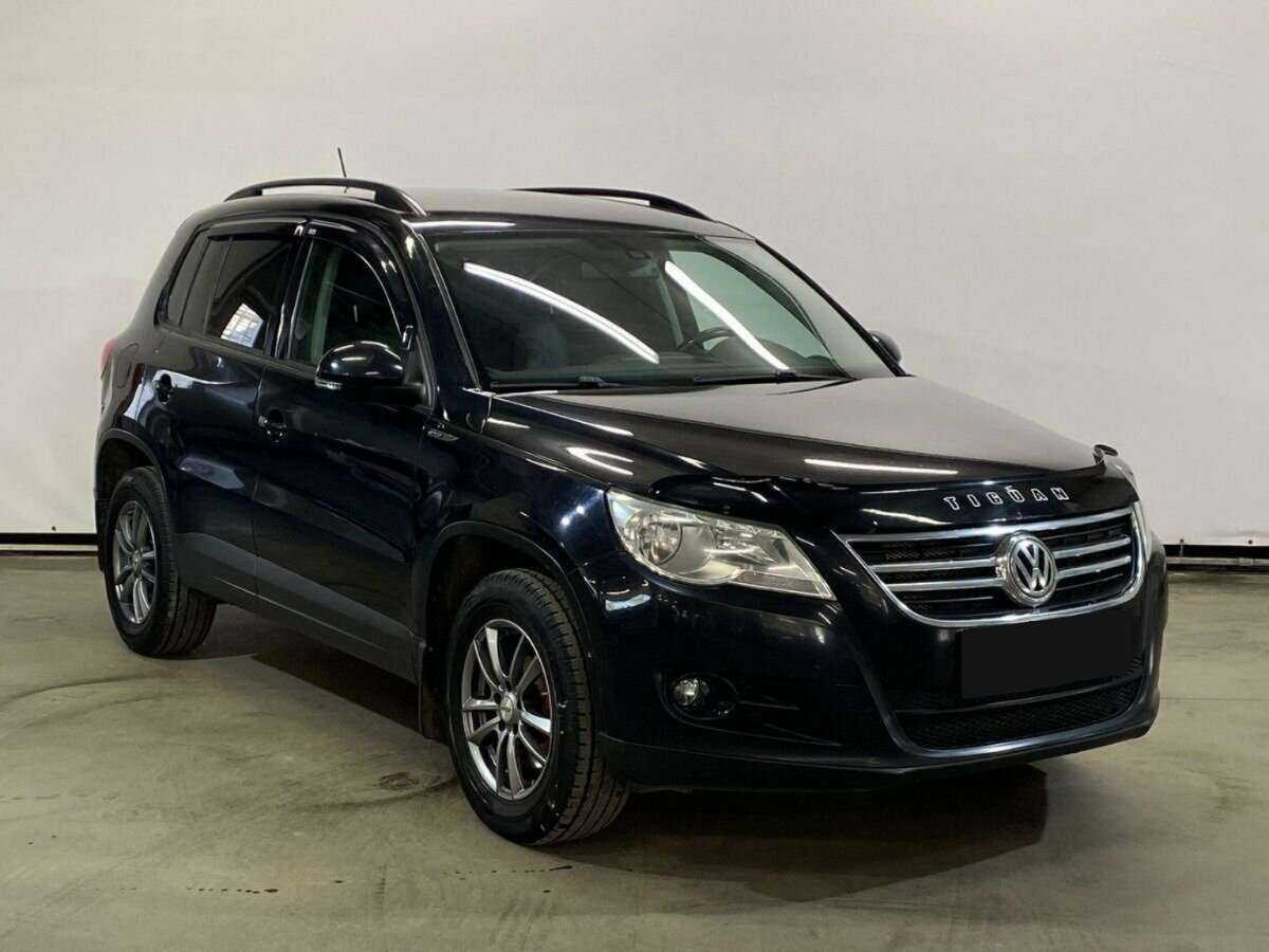 Volkswagen Tiguan с пробегом — 2011 год. Фото: #2