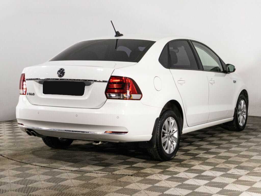 Volkswagen Polo с пробегом — 2017 год. Фото: #4