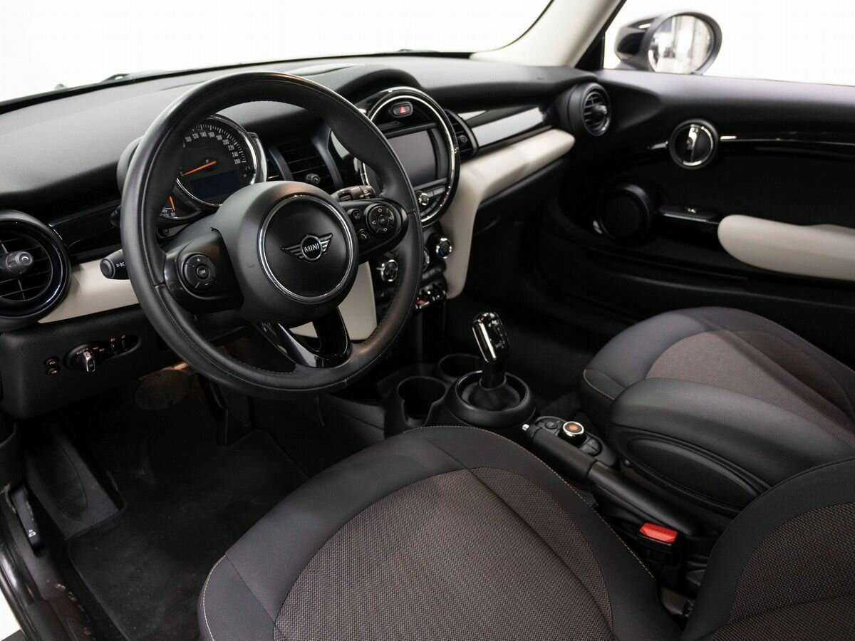 Mini Hatch с пробегом — 2019 год. Фото: #6