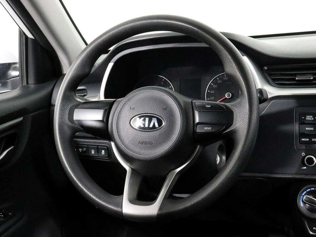 Kia Rio с пробегом — 2021 год. Фото: #11