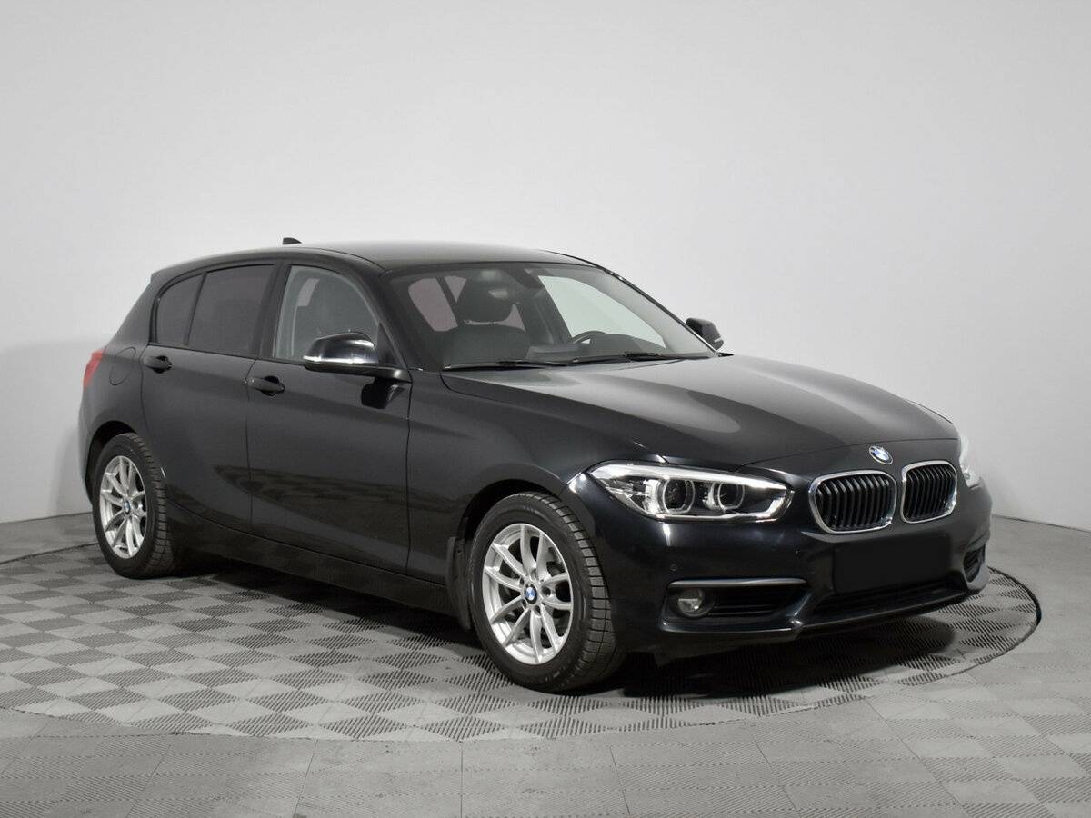 BMW 1 серии с пробегом — 2017 год. Фото: #2