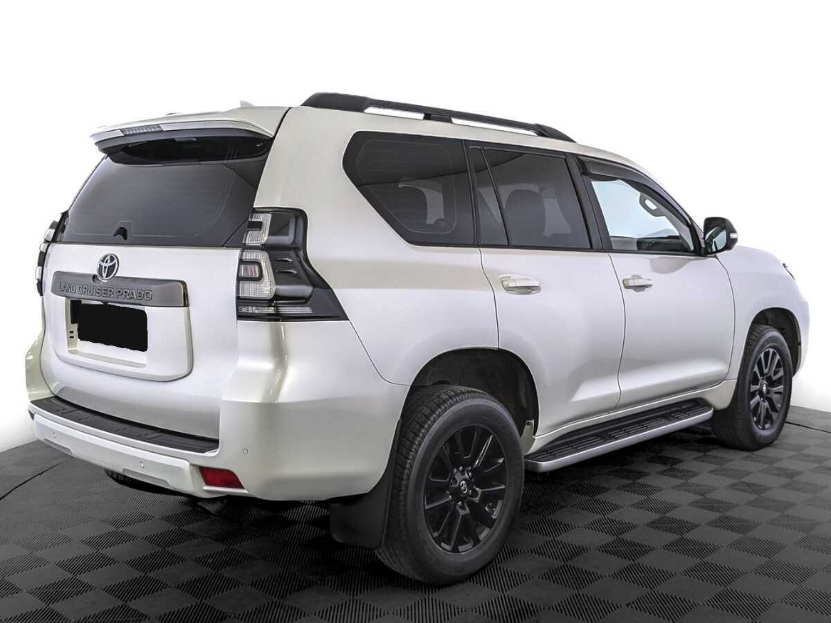 Toyota Land Cruiser Prado с пробегом — 2021 год. Фото: #4