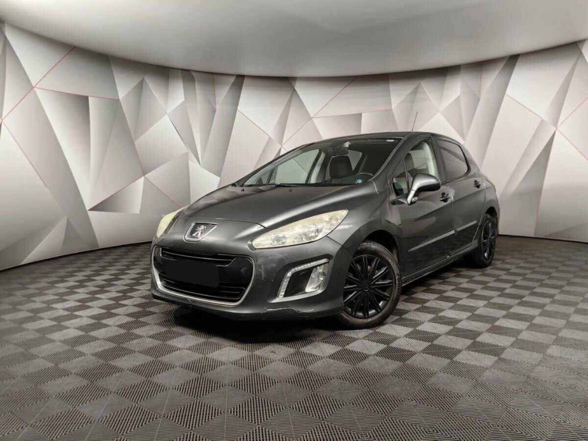 Peugeot 308 с пробегом — 2011 год. Посмотреть фото