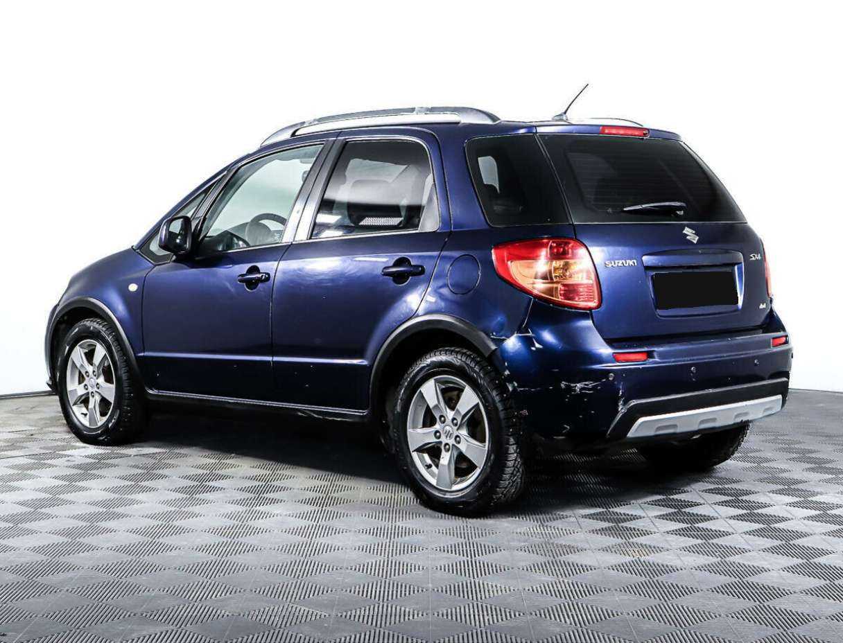 Suzuki SX4 с пробегом — 2010 год. Фото: #6