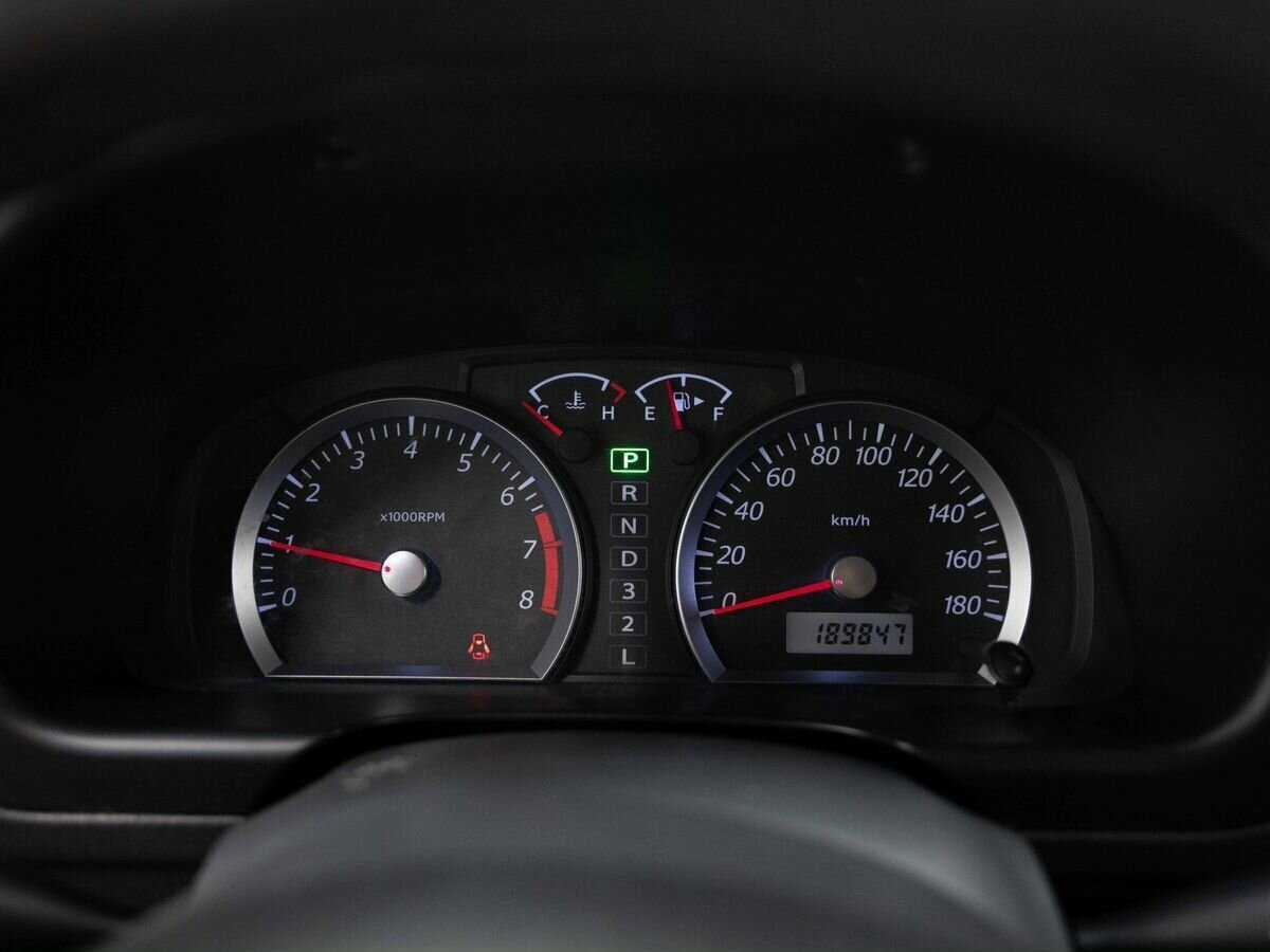 Suzuki Jimny с пробегом — 2011 год. Фото: #10