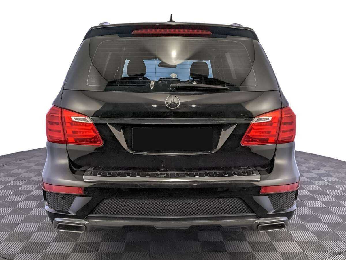 Mercedes-Benz GL-Класс с пробегом — 2014 год. Фото: #5