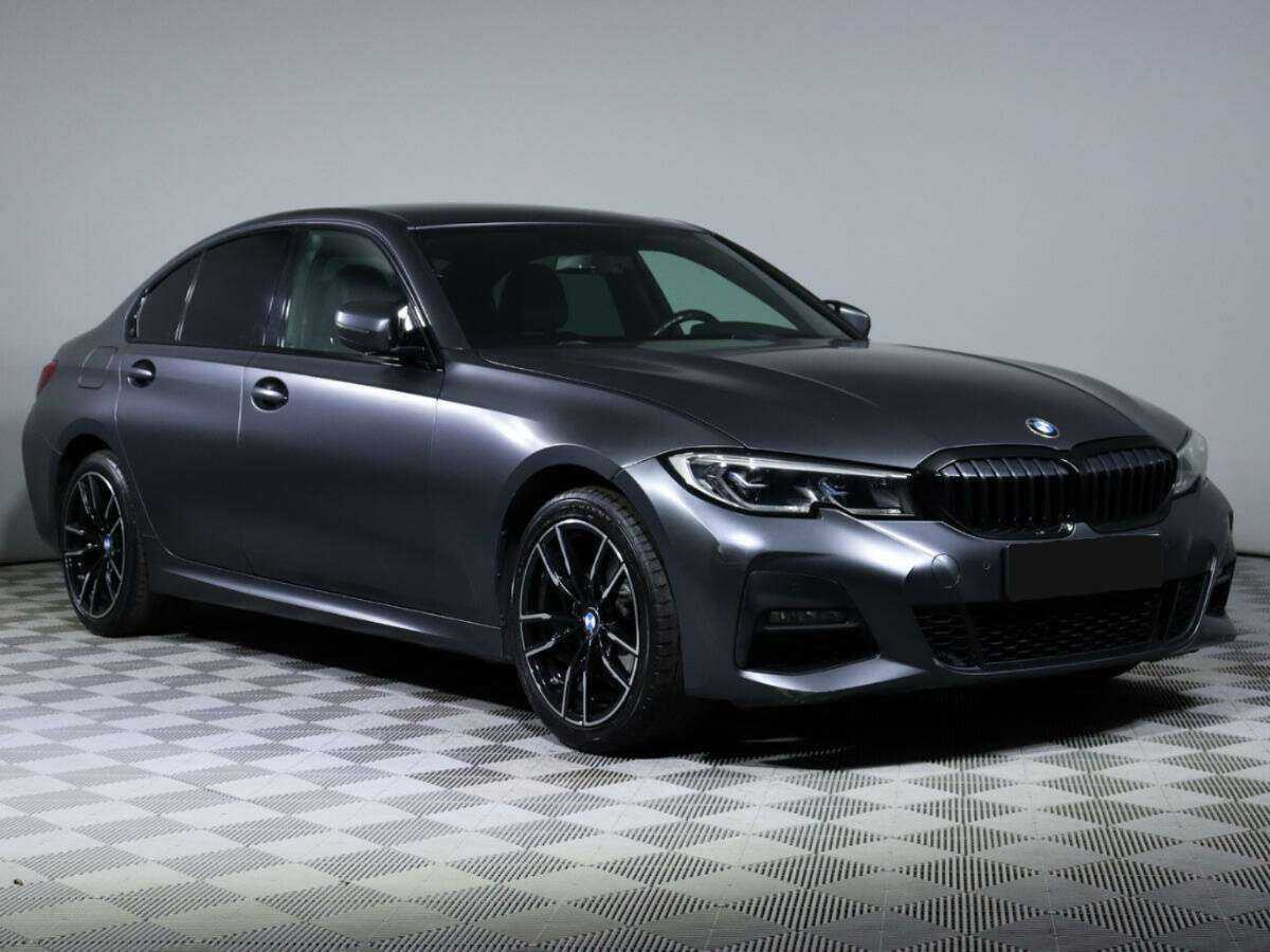 BMW 3 серии с пробегом — 2020 год. Фото: #3