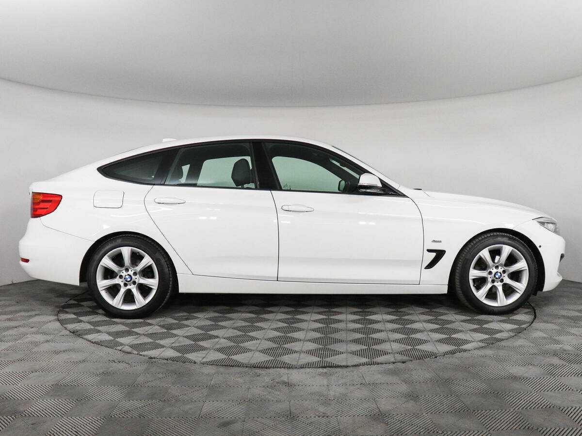 BMW 3 серии с пробегом — 2016 год. Фото: #5