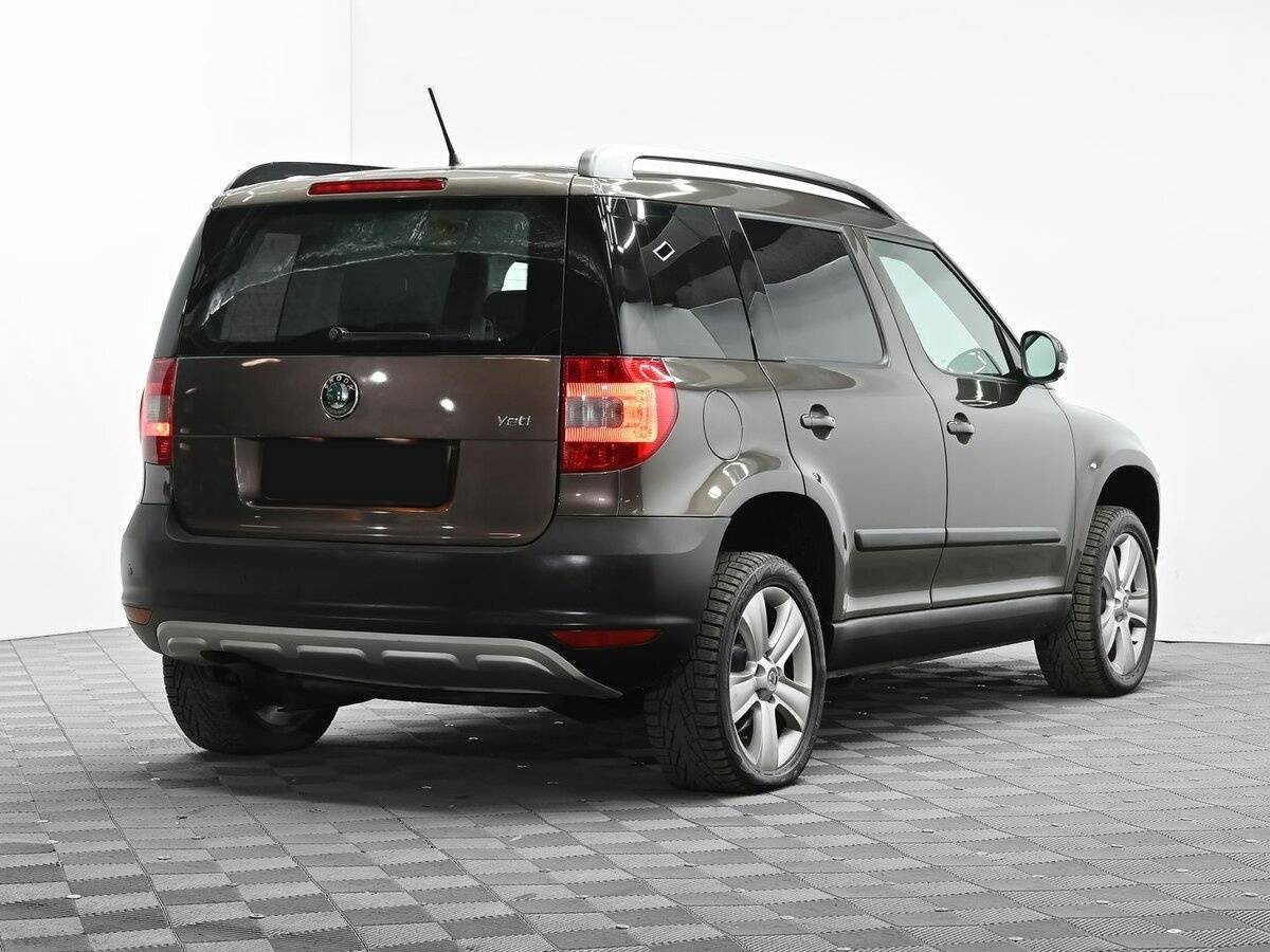 Skoda Yeti с пробегом — 2011 год. Фото: #3