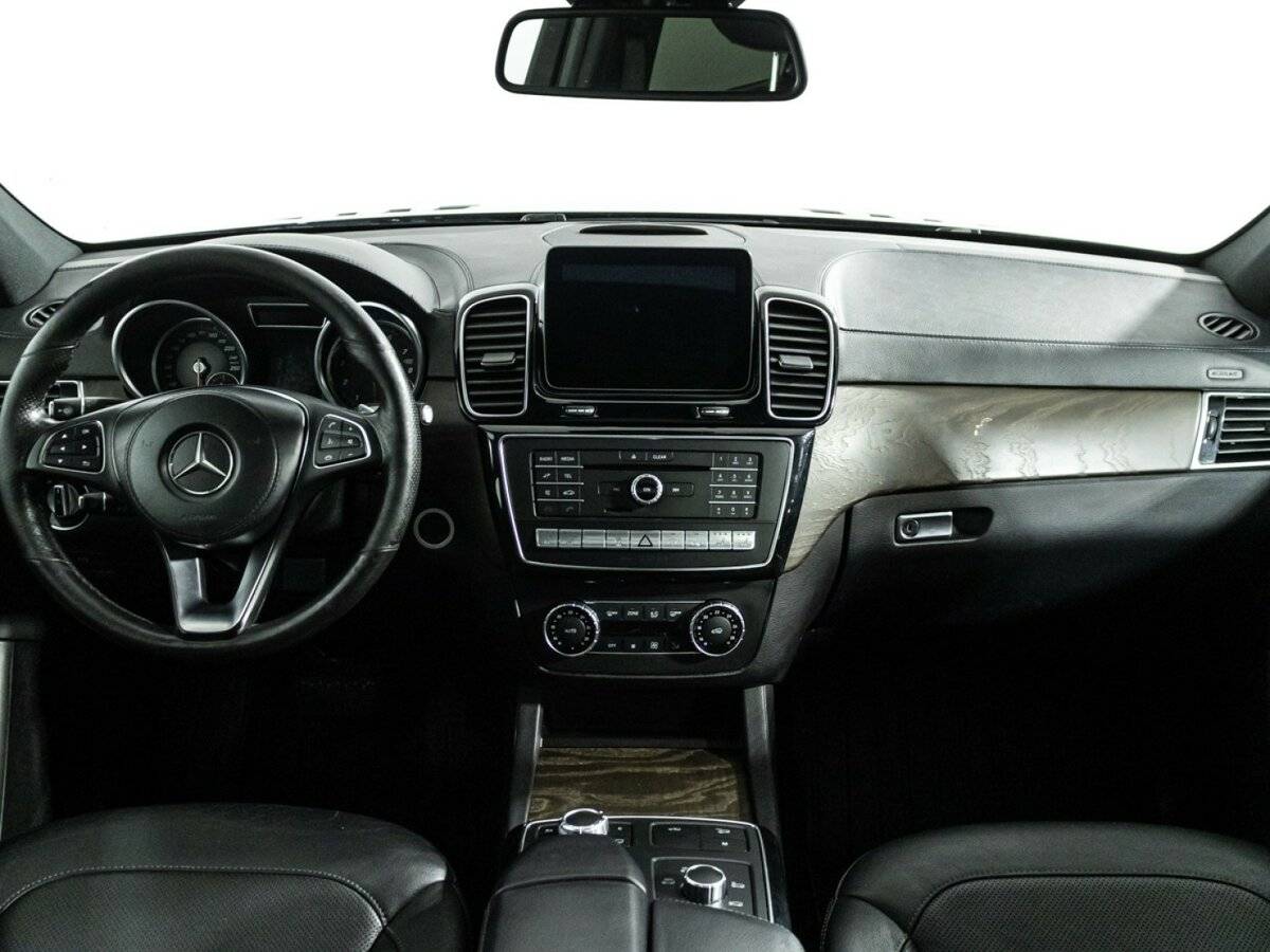 Mercedes-Benz GLS с пробегом — 2017 год. Фото: #10