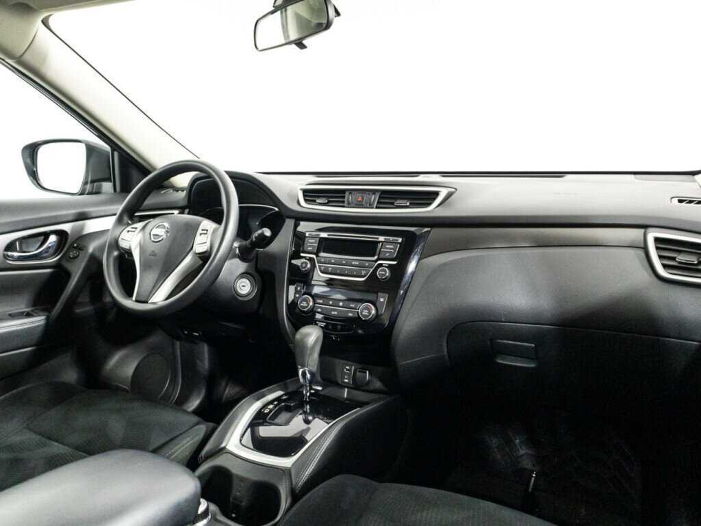 Nissan X-Trail с пробегом — 2015 год. Фото: #8
