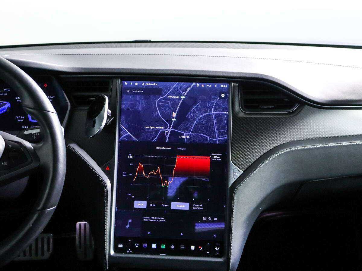 Tesla Model S с пробегом — 2021 год. Фото: #11