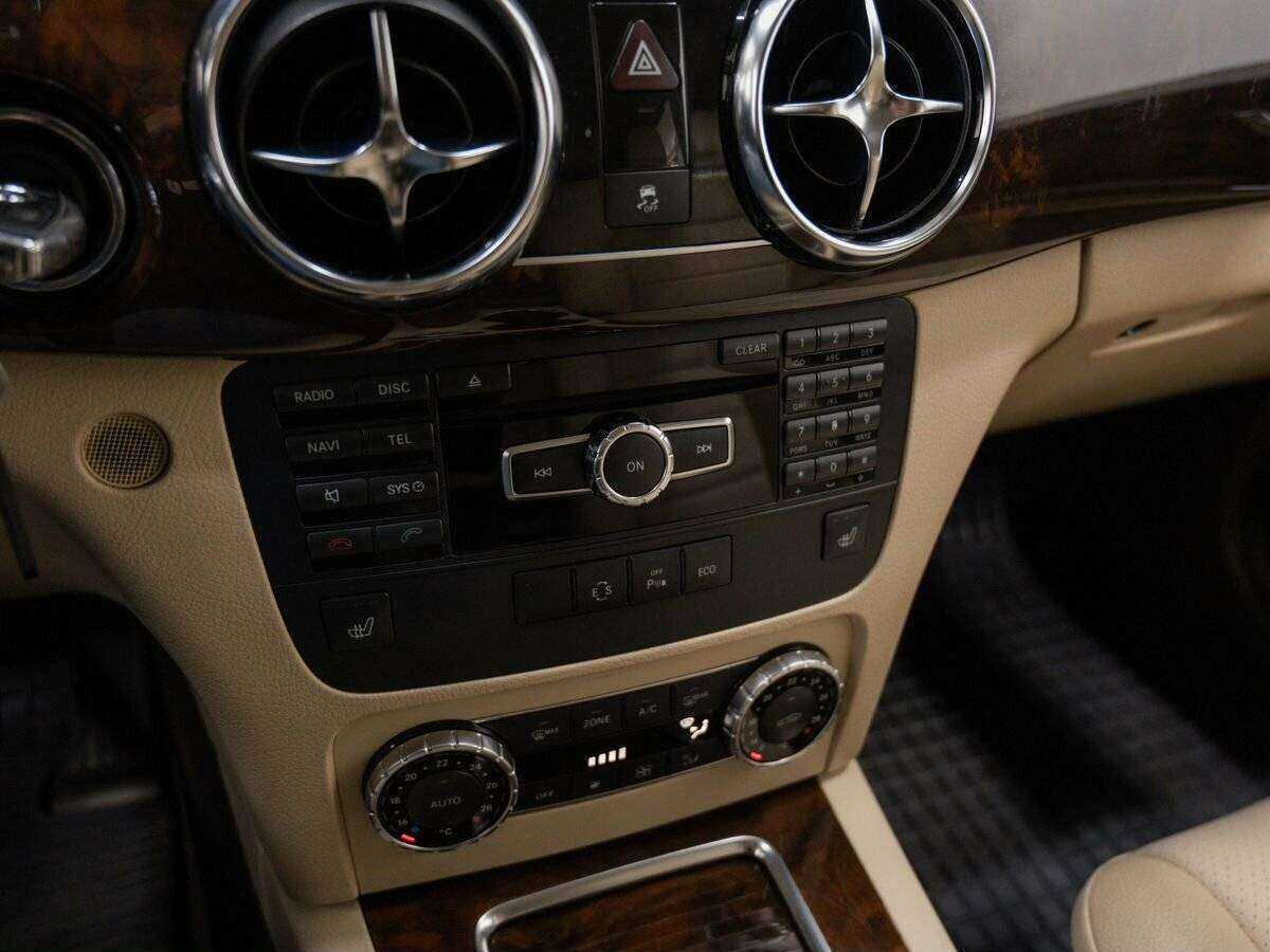 Mercedes-Benz GLK-Класс с пробегом — 2012 год. Фото: #21