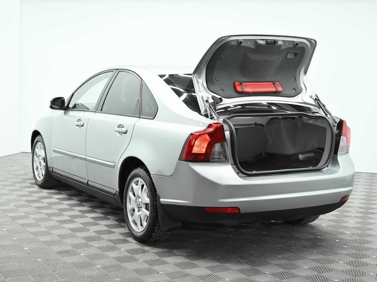 Volvo S40 с пробегом — 2008 год. Фото: #4