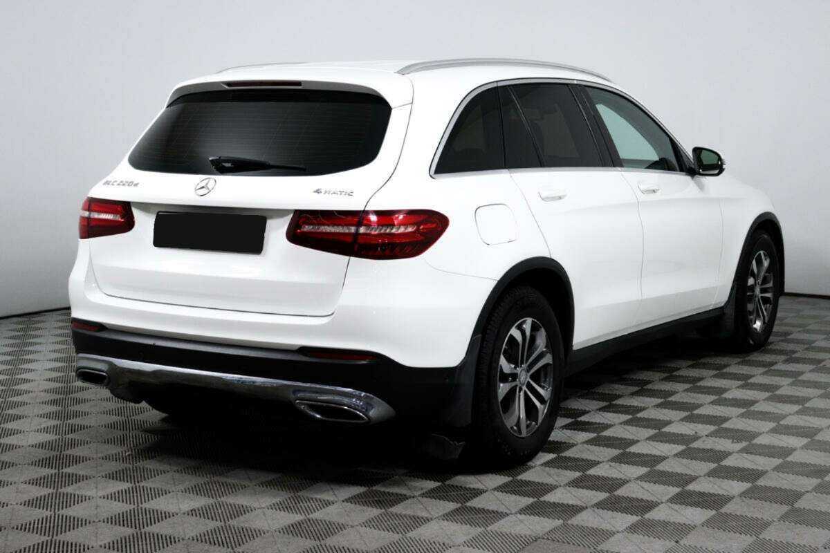 Mercedes-Benz GLC с пробегом — 2015 год. Фото: #4