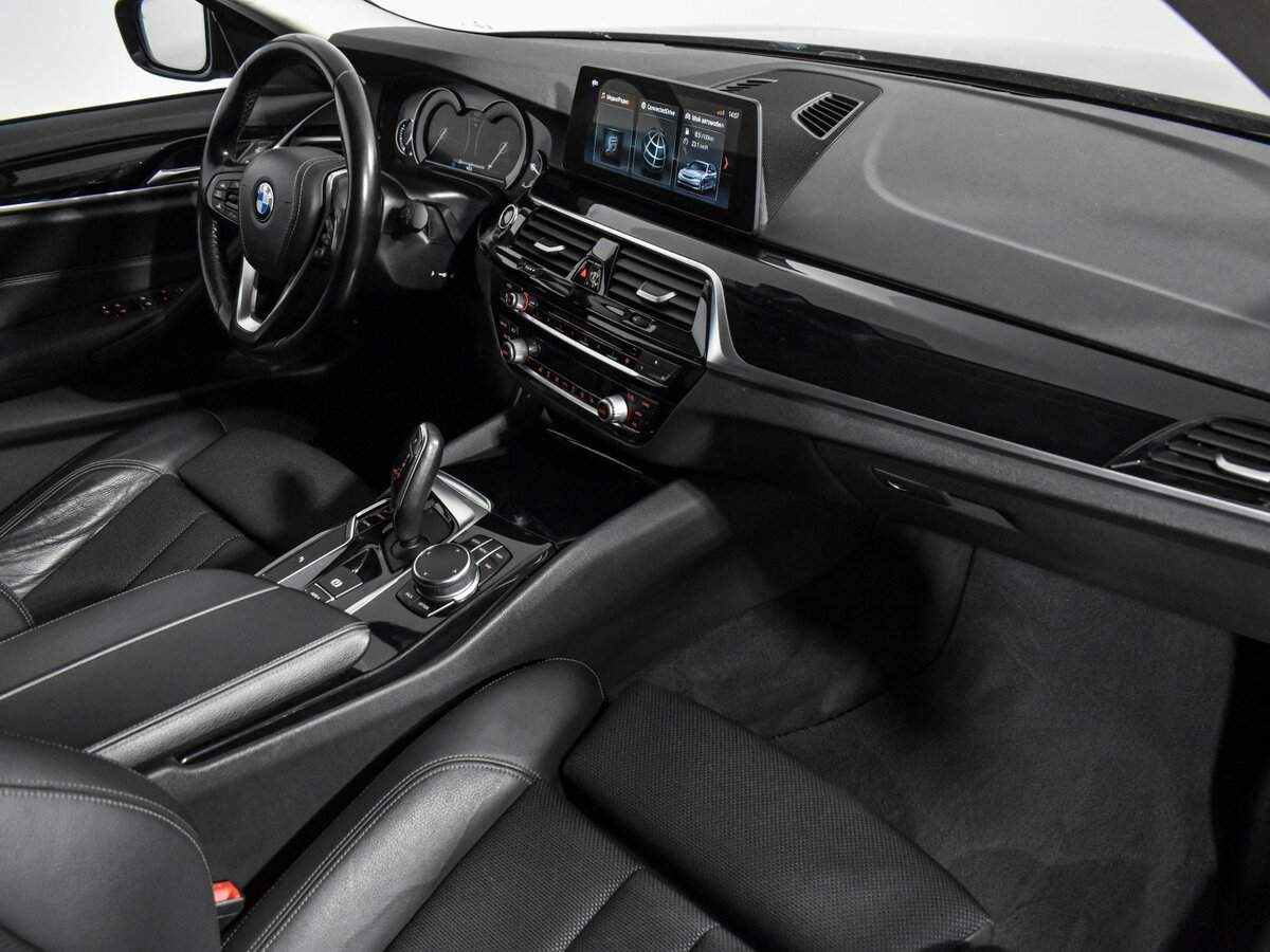 BMW 5 серии с пробегом — 2017 год. Фото: #15
