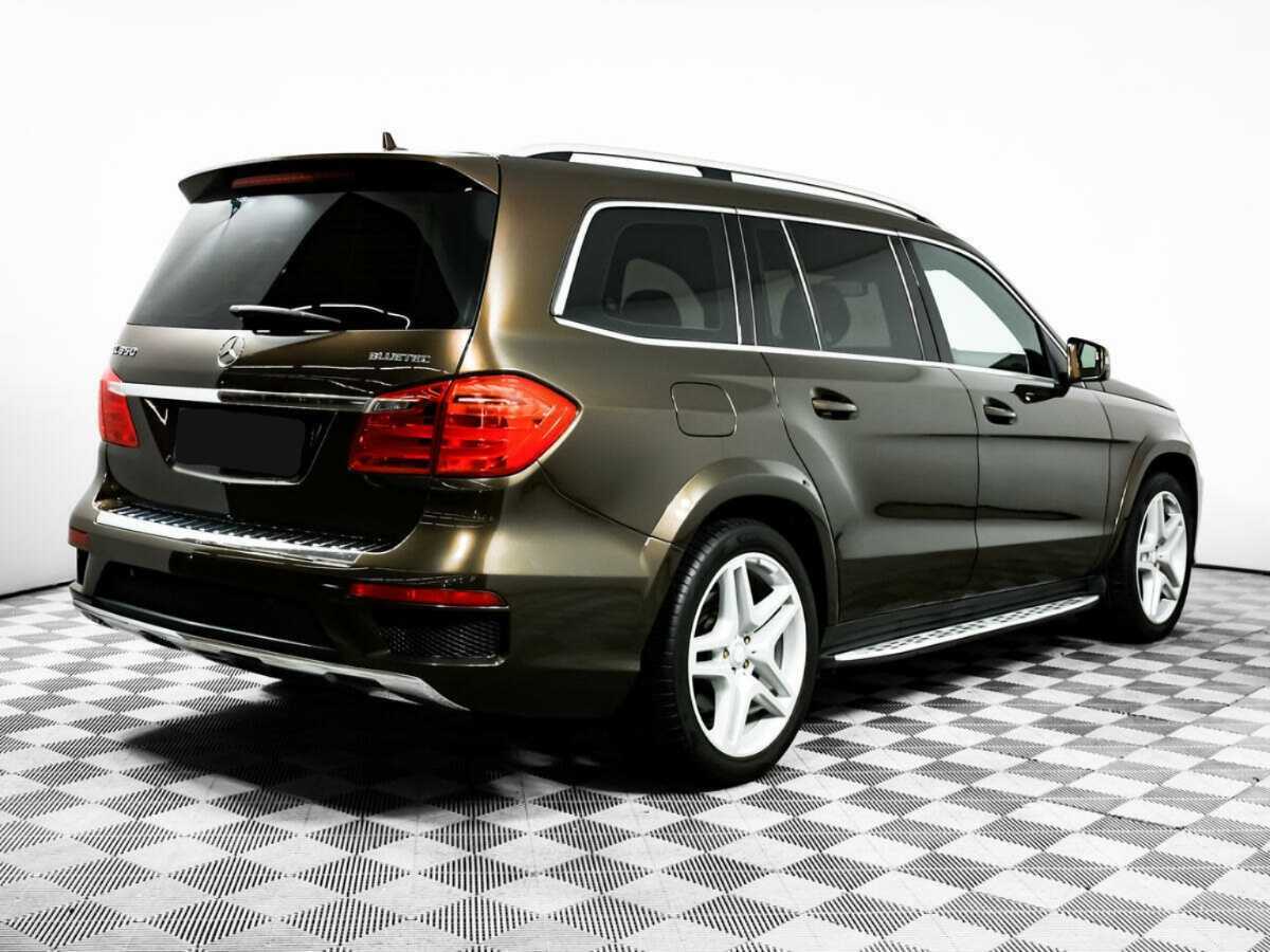 Mercedes-Benz GL-Класс с пробегом — 2014 год. Фото: #3