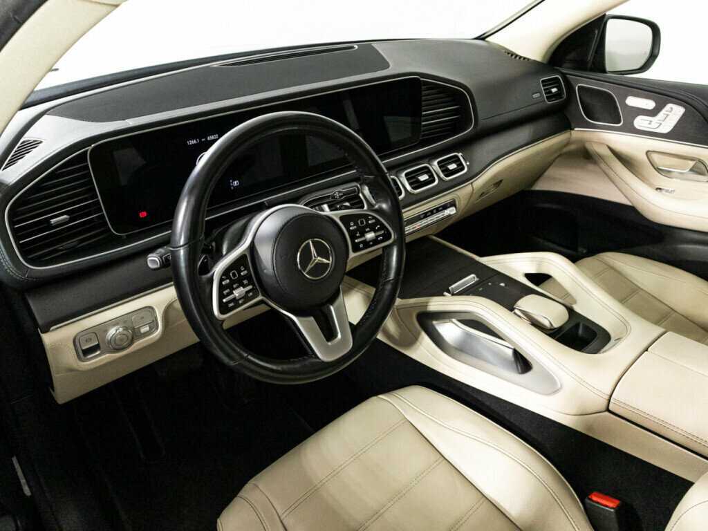 Mercedes-Benz GLE Coupe с пробегом — 2020 год. Фото: #10