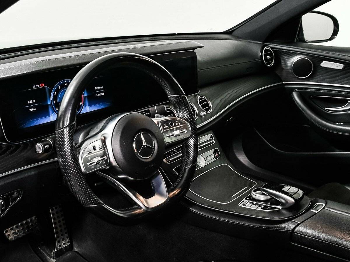 Mercedes-Benz E-Класс с пробегом — 2019 год. Фото: #11