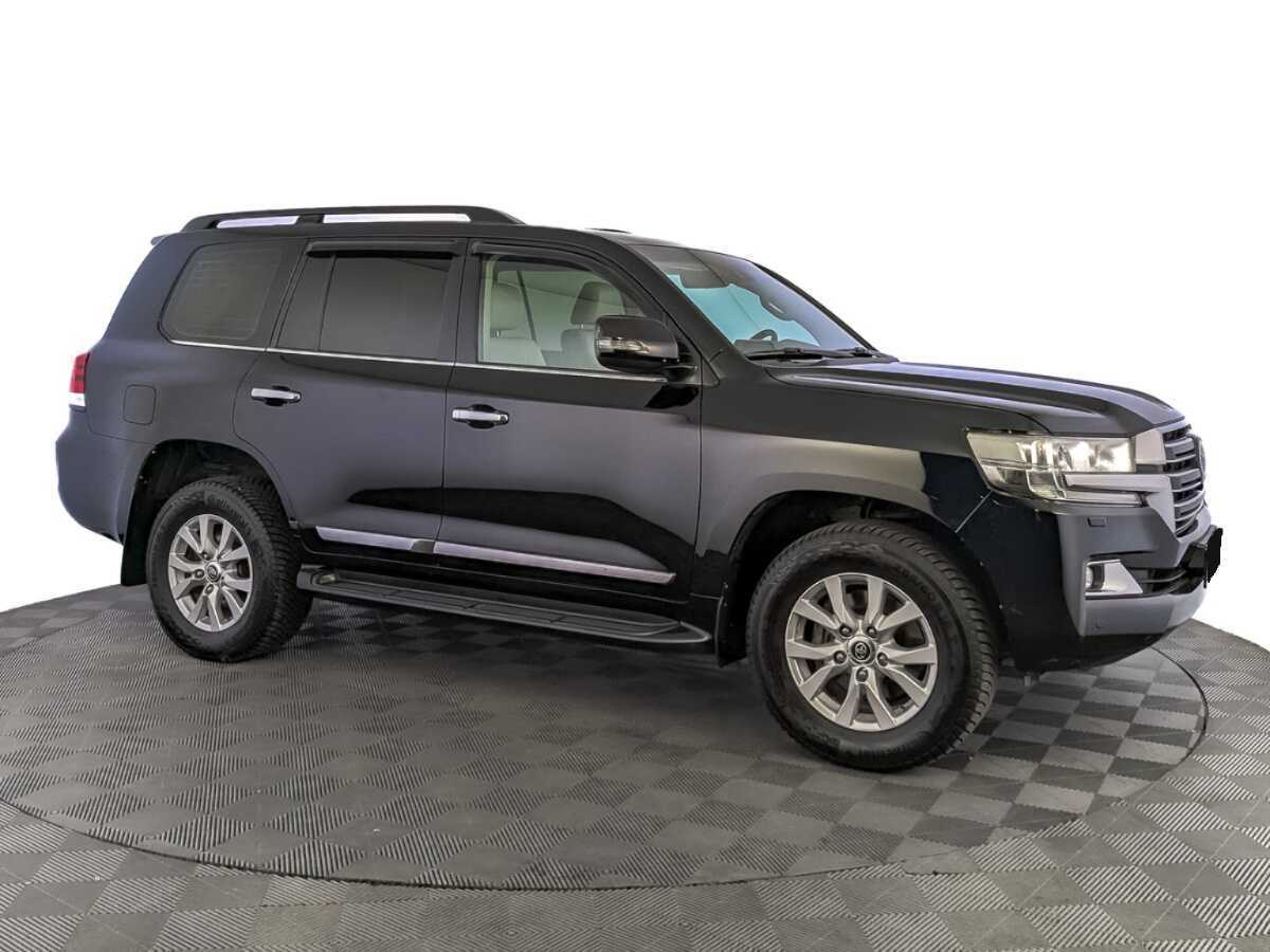 Toyota Land Cruiser с пробегом — 2019 год. Фото: #2