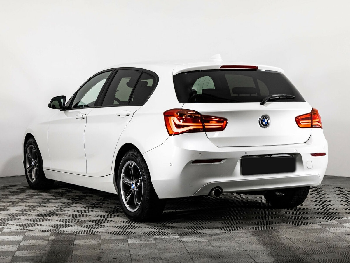 BMW 1 серии с пробегом — 2017 год. Фото: #6