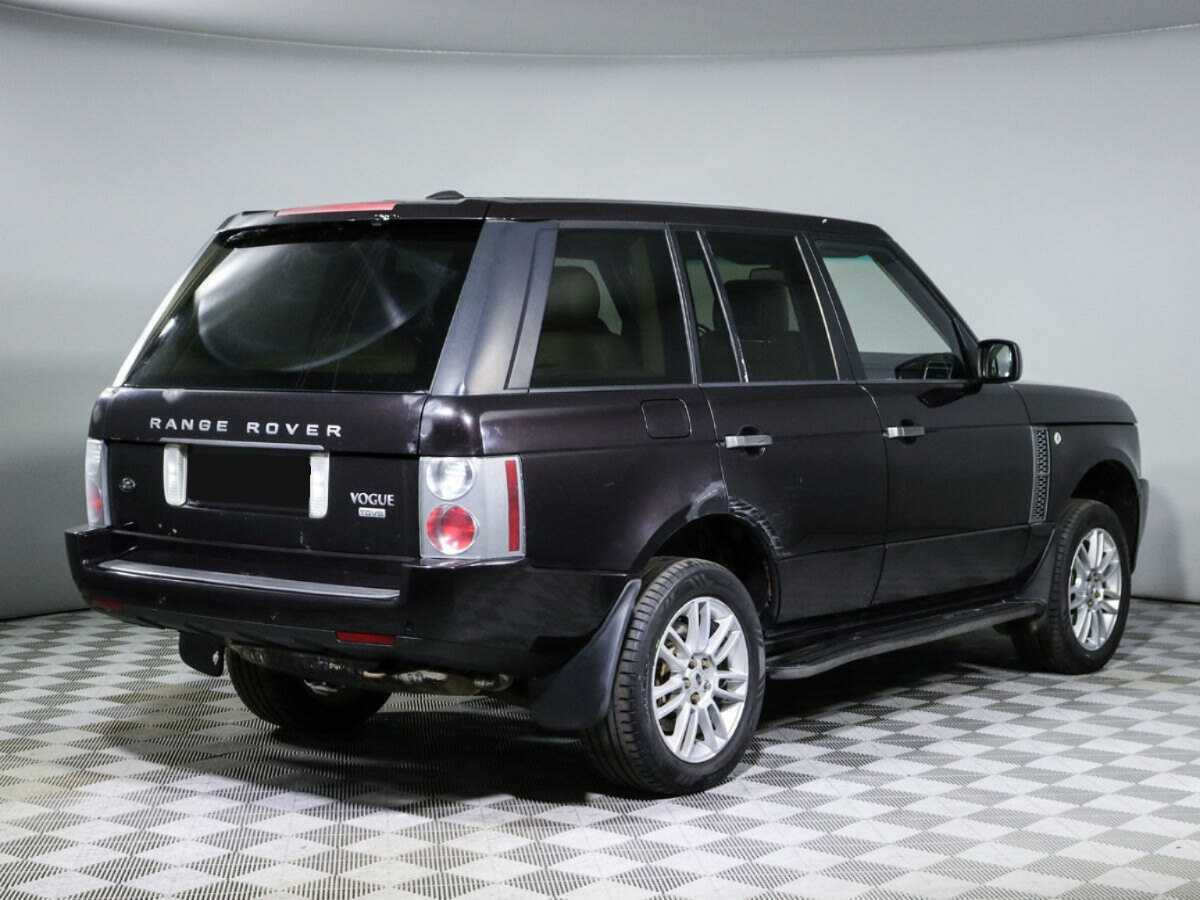 Land Rover Range Rover с пробегом — 2009 год. Фото: #3