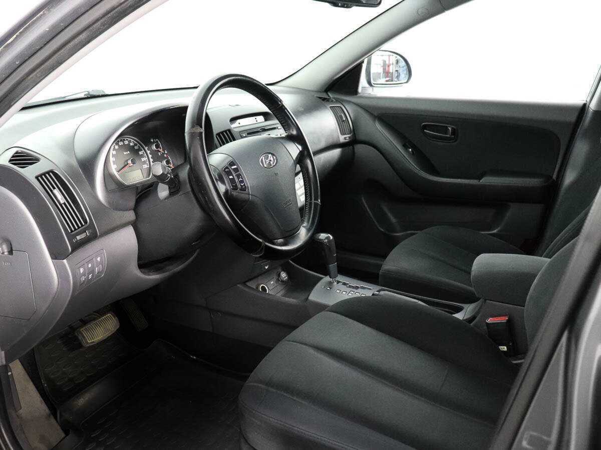 Hyundai Elantra с пробегом — 2007 год. Фото: #9