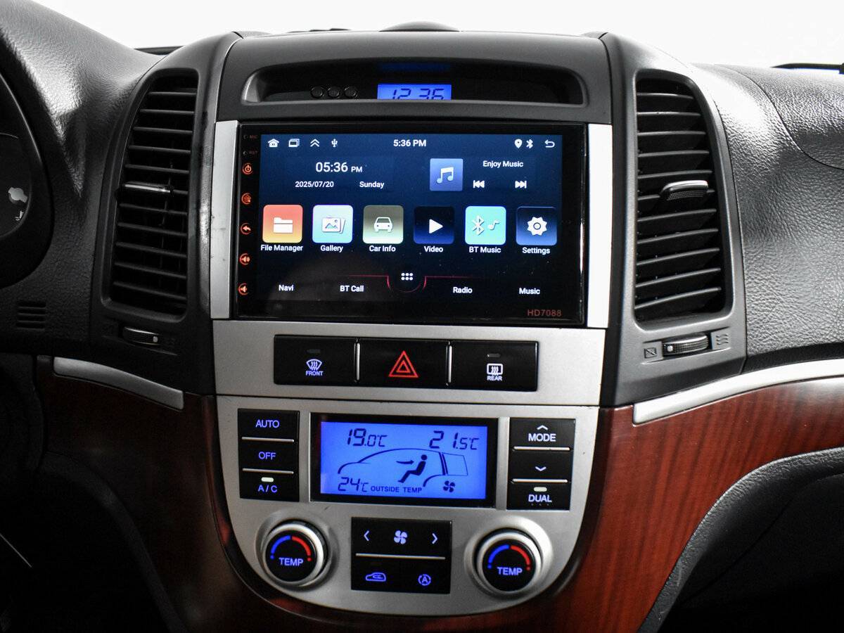 Hyundai Santa Fe с пробегом — 2008 год. Фото: #14