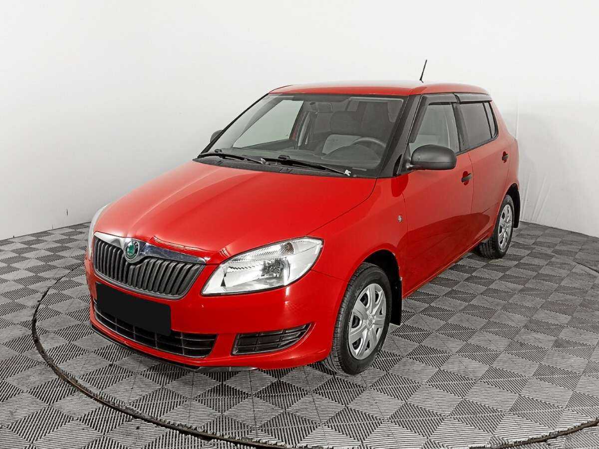 Skoda Fabia с пробегом — 2012 год. Фото: #0