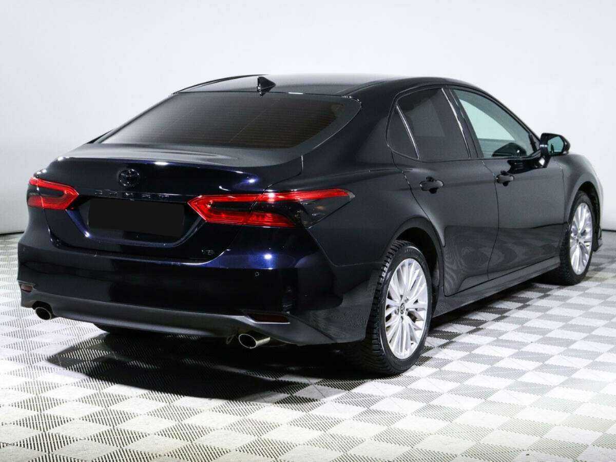 Toyota Camry с пробегом — 2020 год. Фото: #3