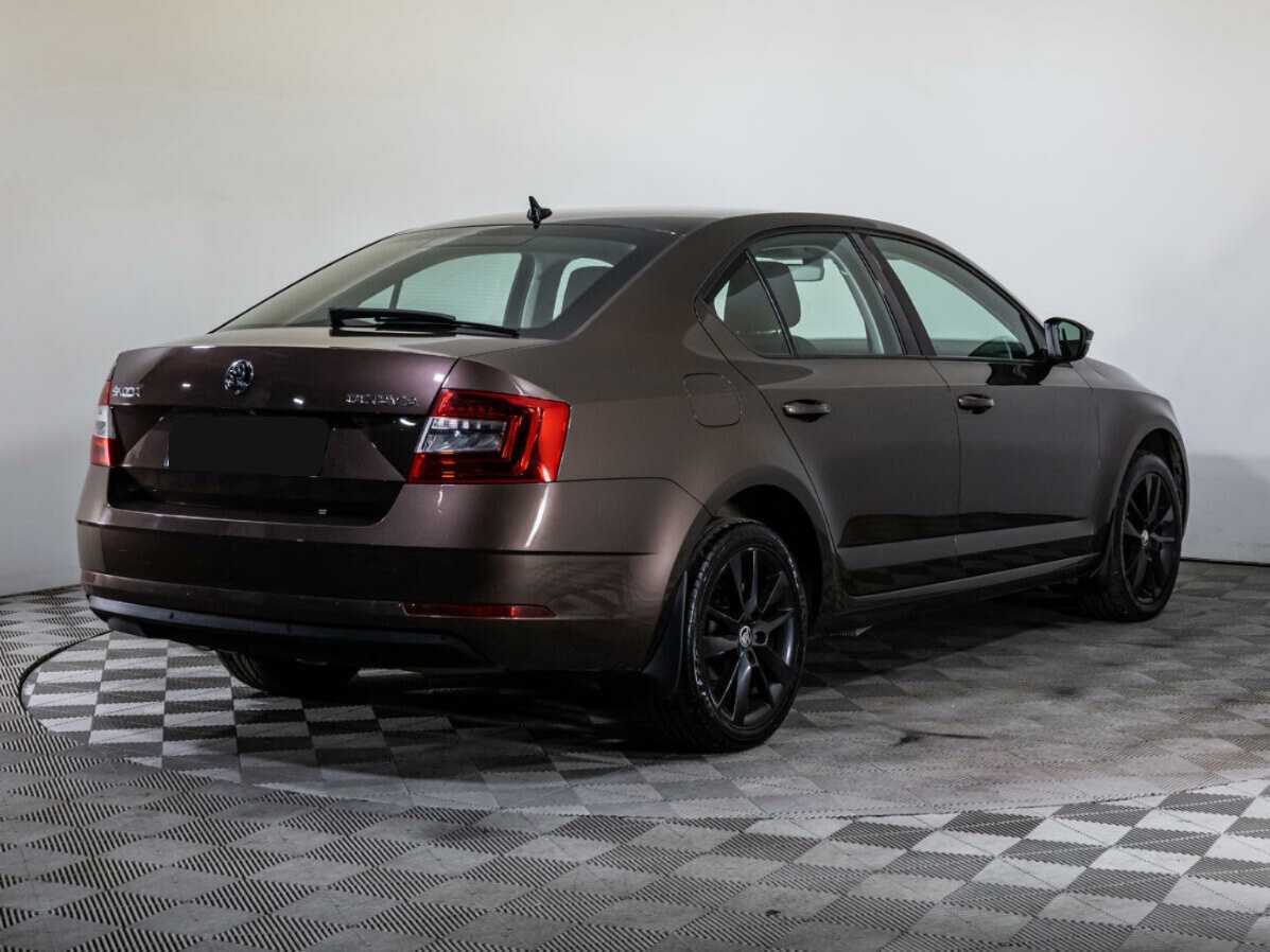 Skoda Octavia с пробегом — 2018 год. Фото: #4